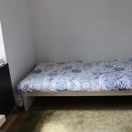 빌라 Maison De 100 M2 Equipee De 4 Chambres. *