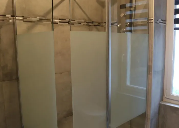 Maison De 100 M2 Equipee De 4 Chambres. ヴィラ *
